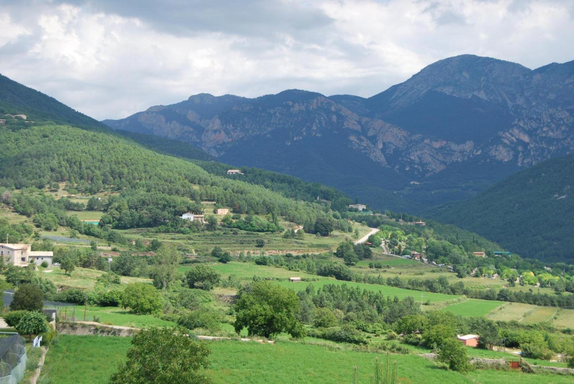 El Vall Сан-Лоренсо-де-Моруніс Екстер'єр фото